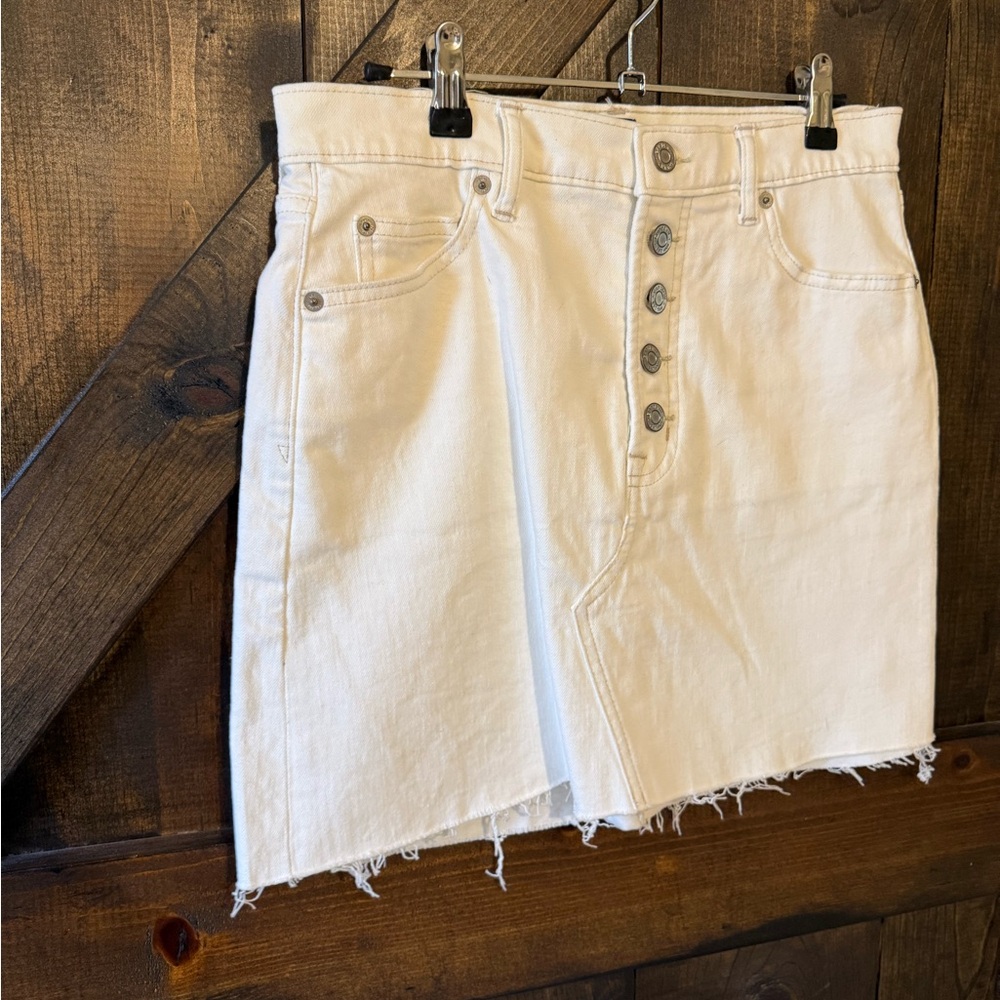 GAP White Denim Button-Front Mini Skirt